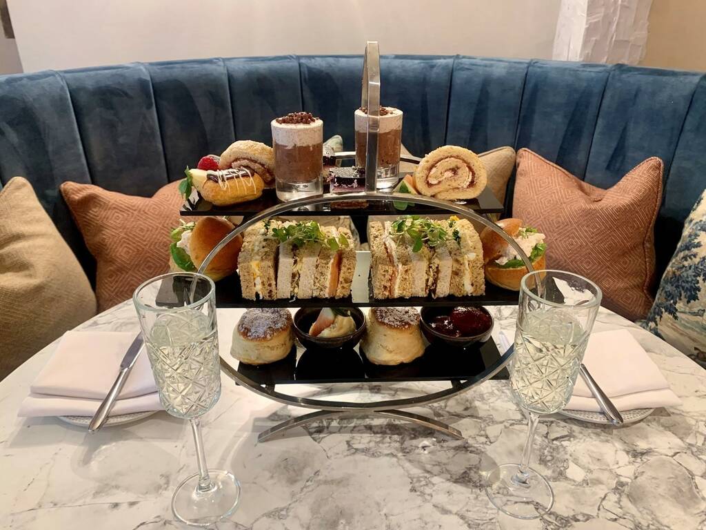 A picture of afternoon tea in the Thyme at the Manor restaurant