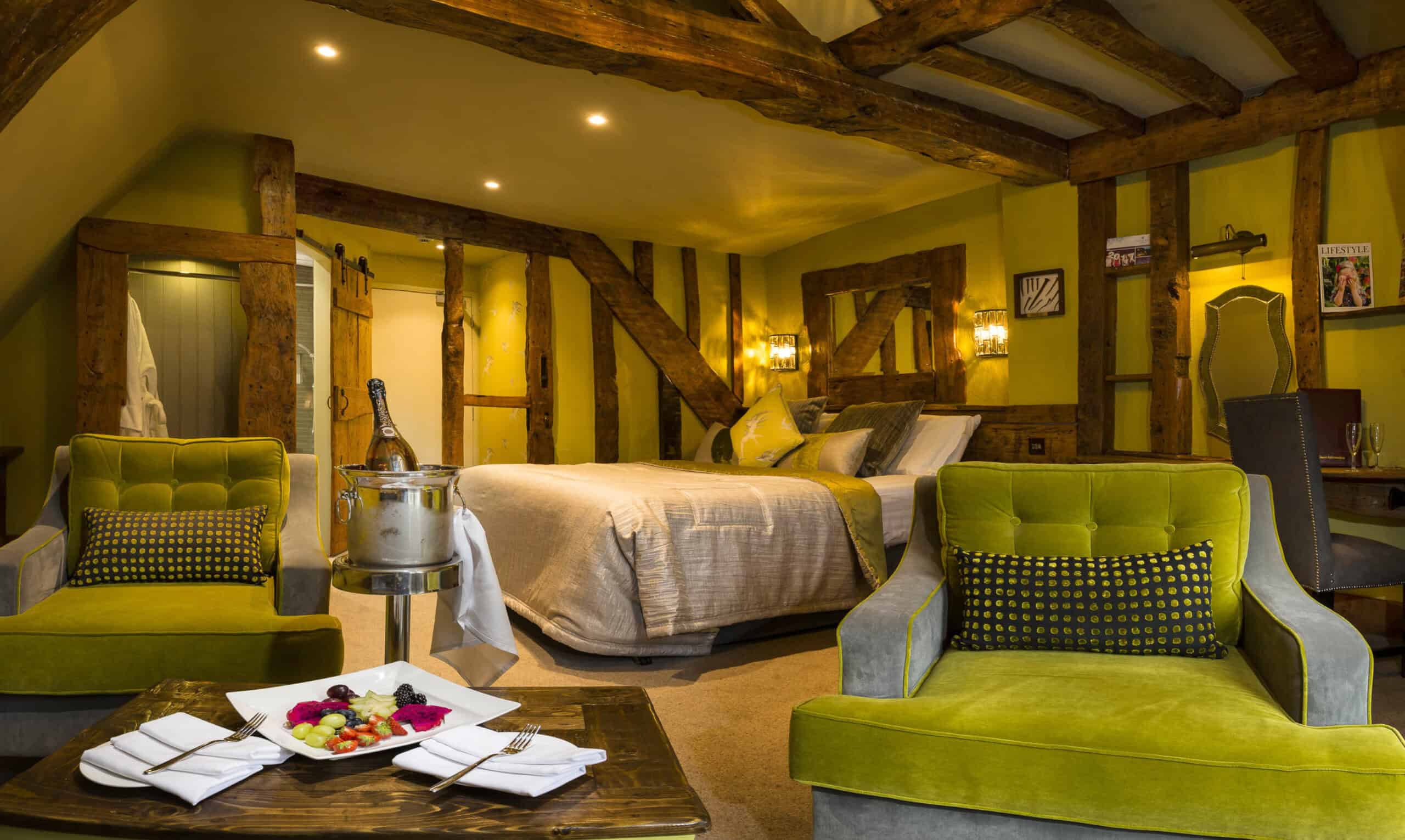 Hotel stays near me. Swallows Bedroom 301