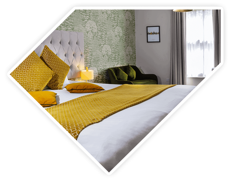 place to stay gloucester cotswolds